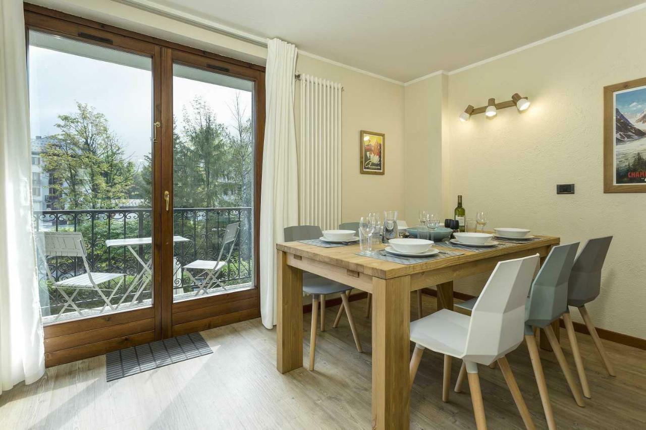 Apartment Ensa - Alpes Travel - Central Chamonix - Sleeps 4 외부 사진